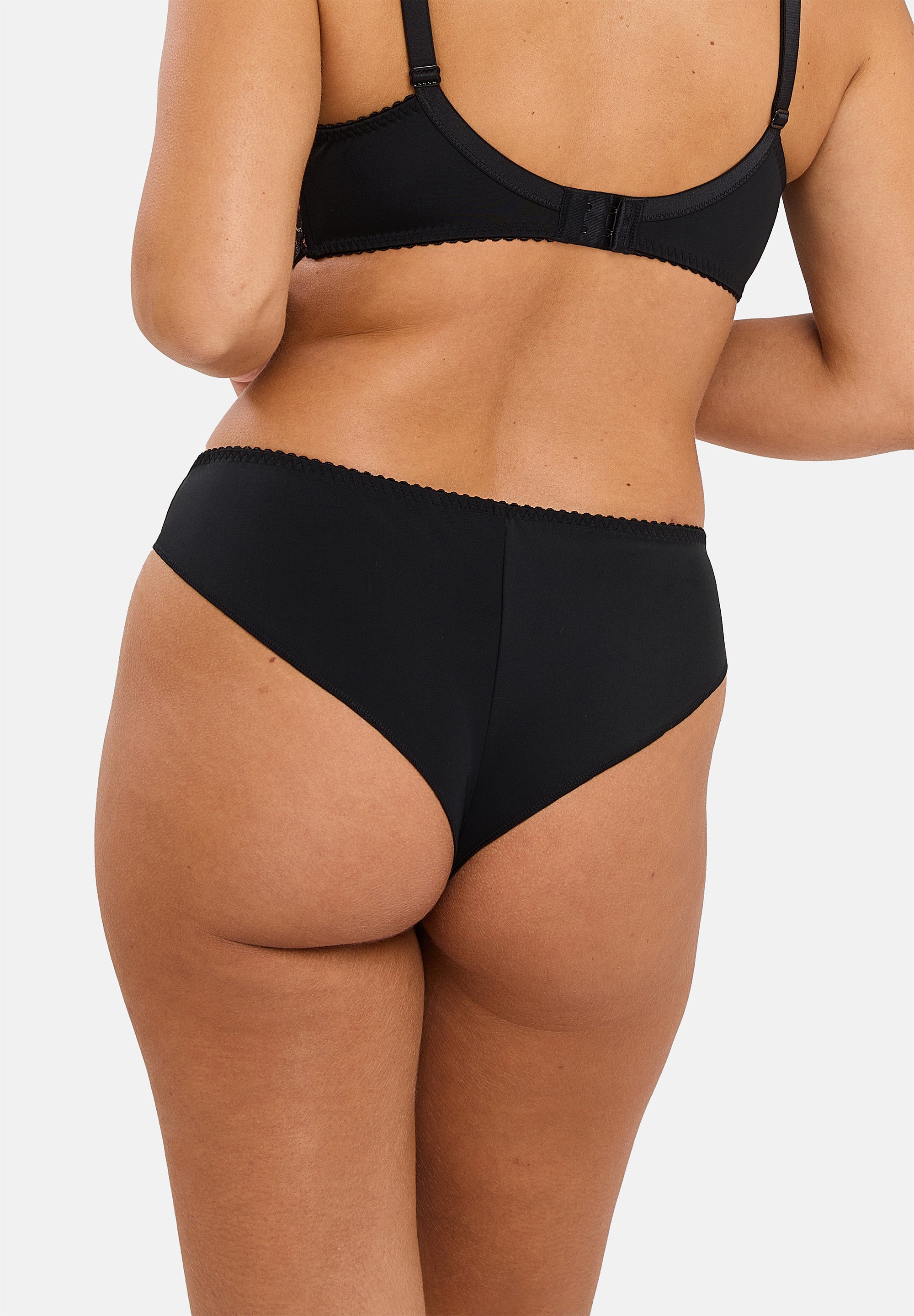 Tanga - ARUM CABARET- Sans Complexe