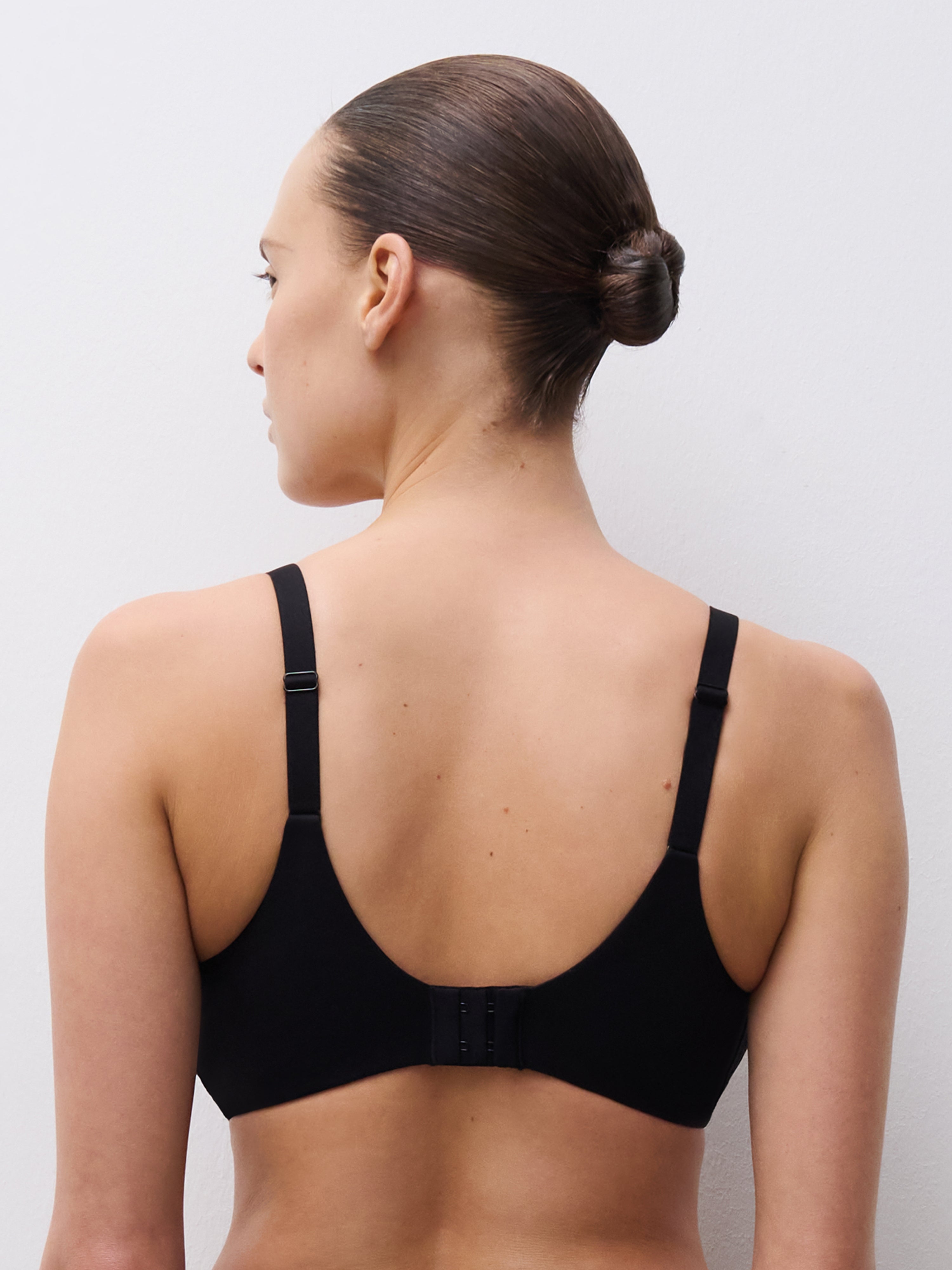 Soutien-gorge - NORAH - armature enveloppant moulé - Chantelle