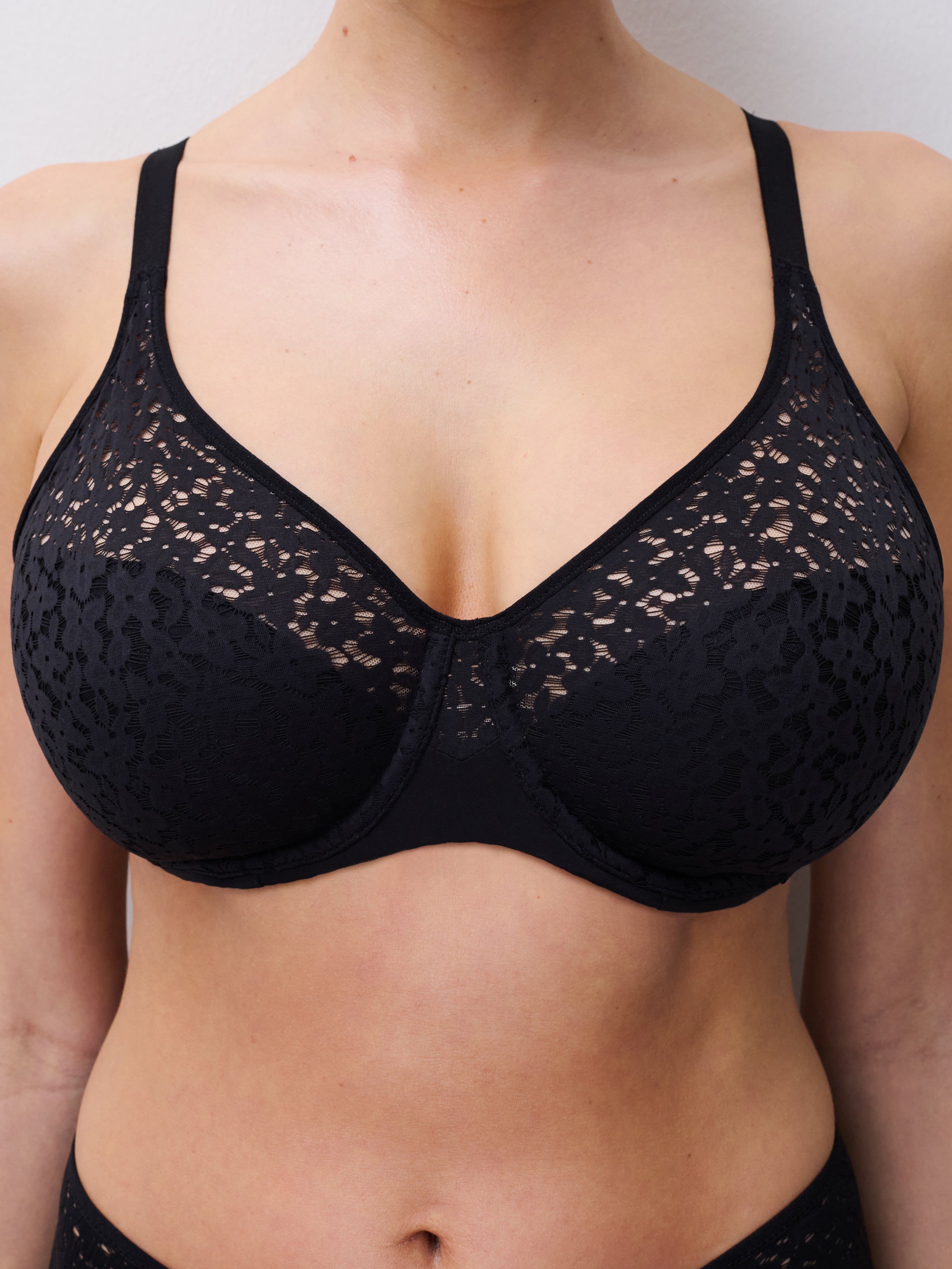 Soutien-gorge - NORAH - armature enveloppant moulé - Chantelle