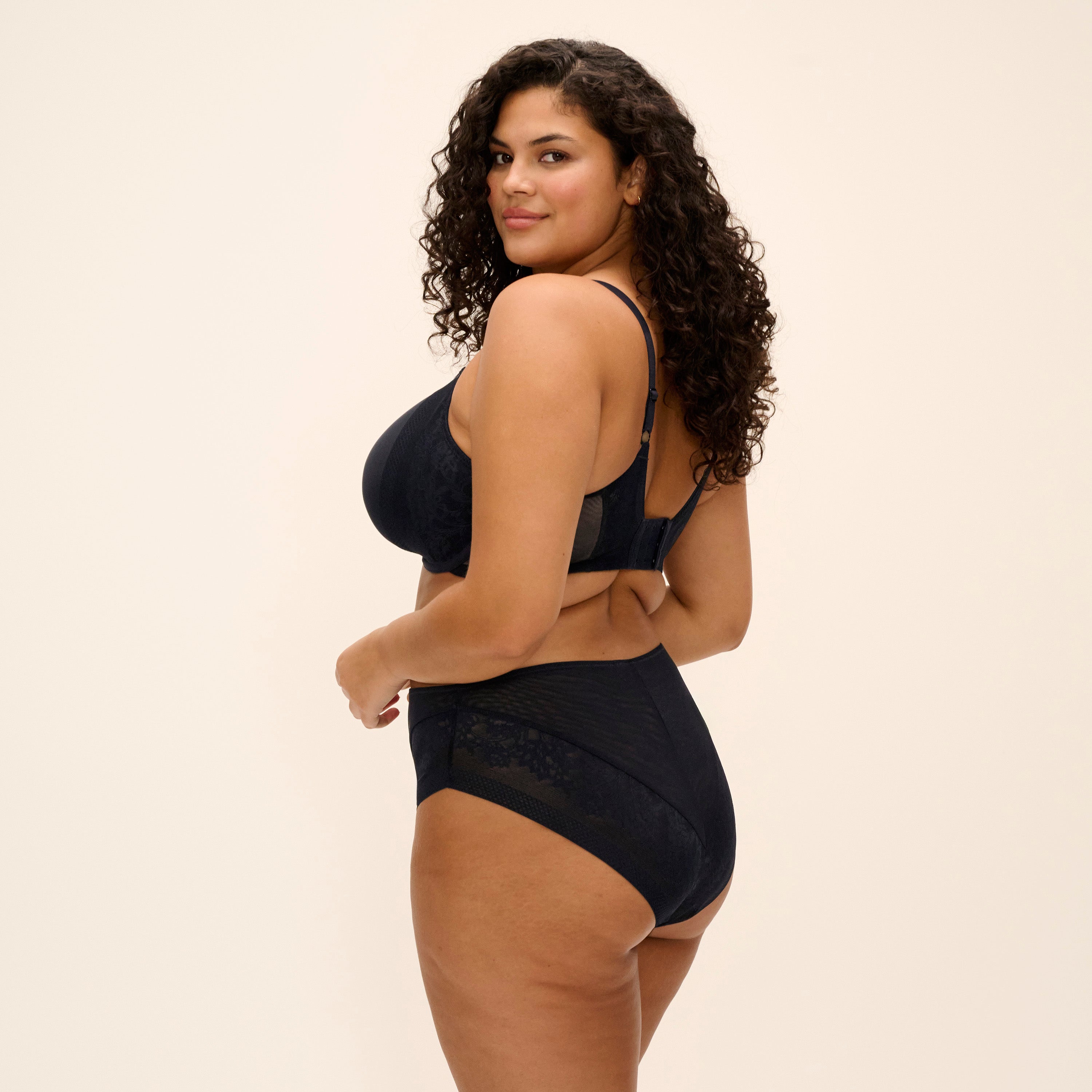 Soutien-gorge - Moulé spacer armatures - NERINA - Elomi
