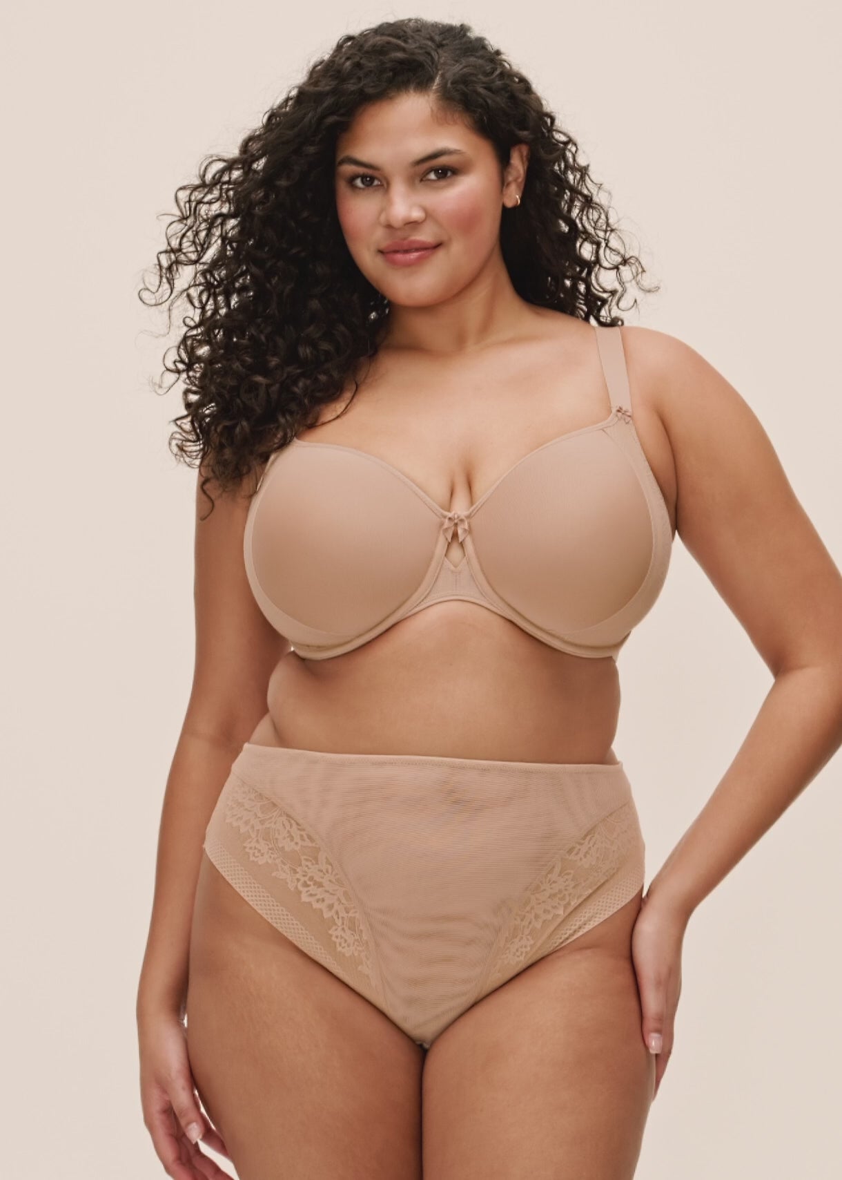 Charger la vidéo : Soutien-gorge - Moulé spacer armatures - NERINA - Elomi