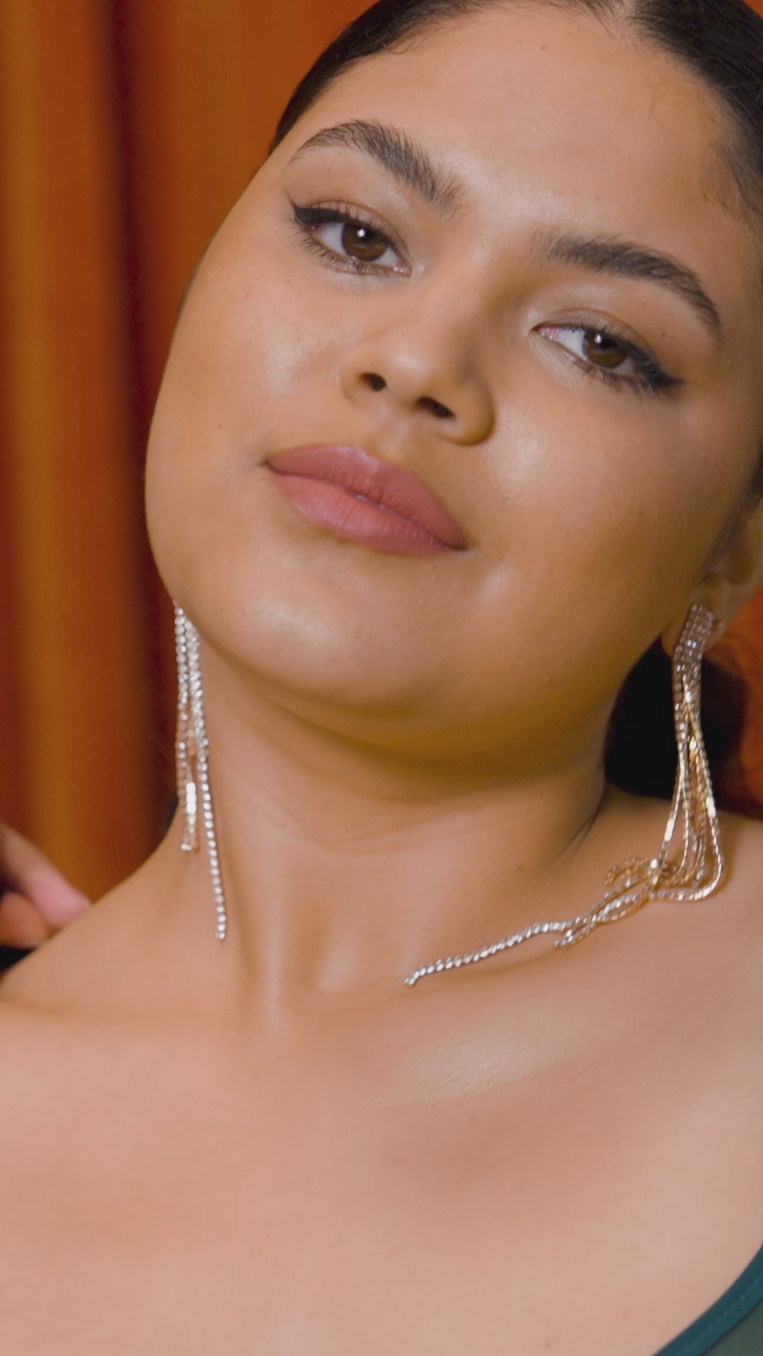 Charger la vidéo : Soutien-gorge moulé avec armatures - SMOOTH - Elomi