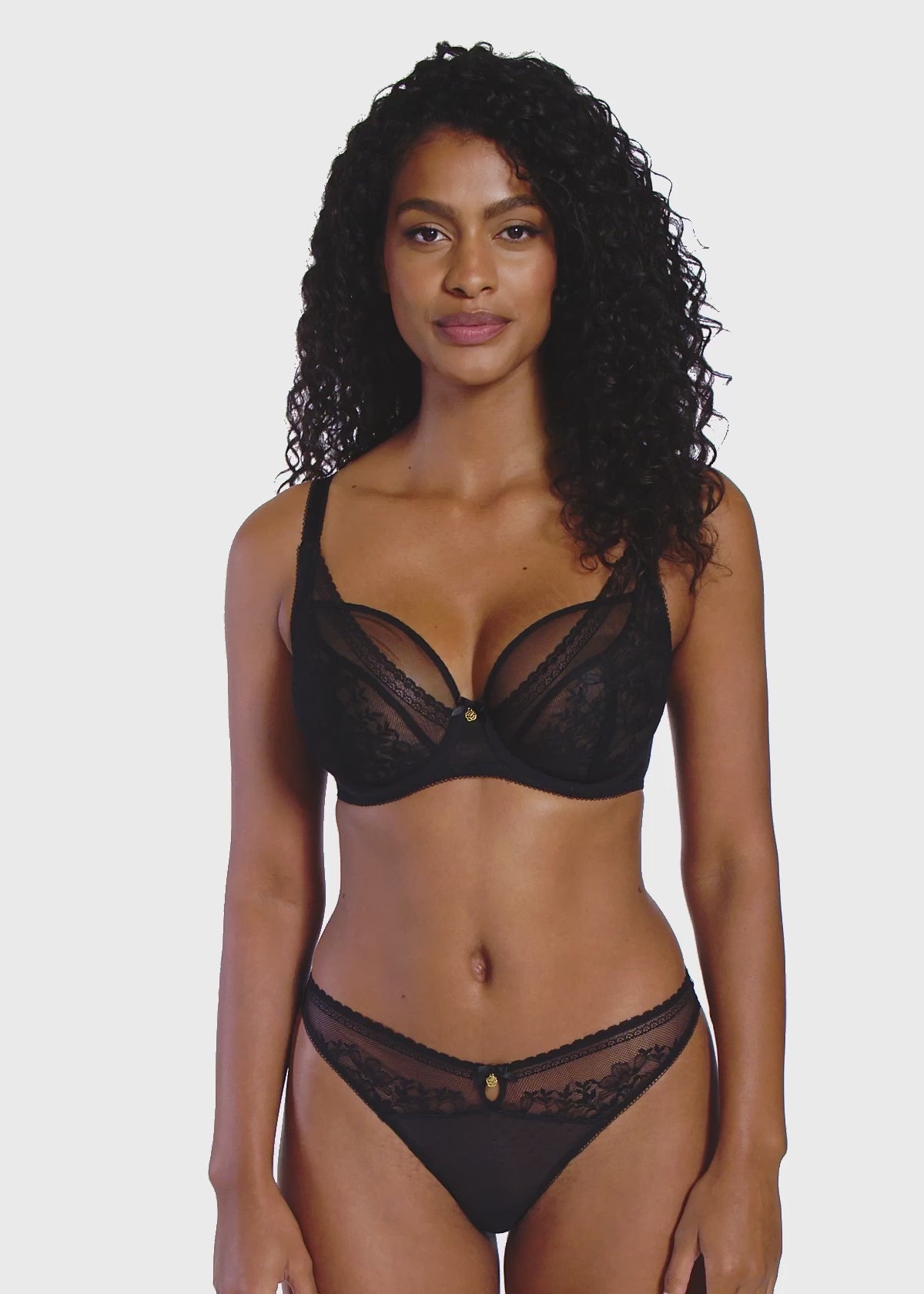 Charger la vidéo : Soutien-gorge - SYDNIE- Décolleté plongeant - Freya