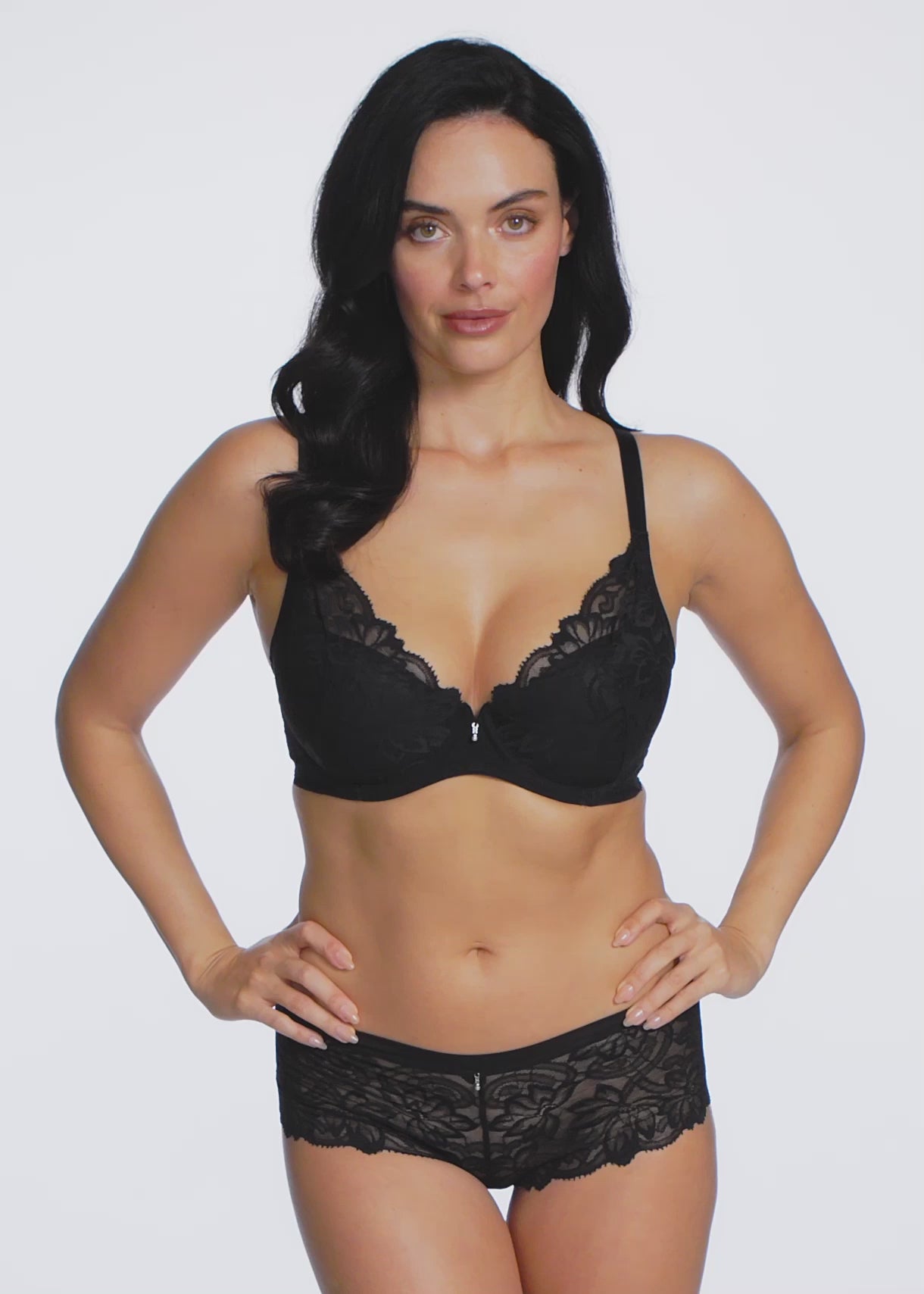 Charger la vidéo : Soutien-gorge  - ABELLIA - Armatures décolleté  PUSH-UP - Wacoal