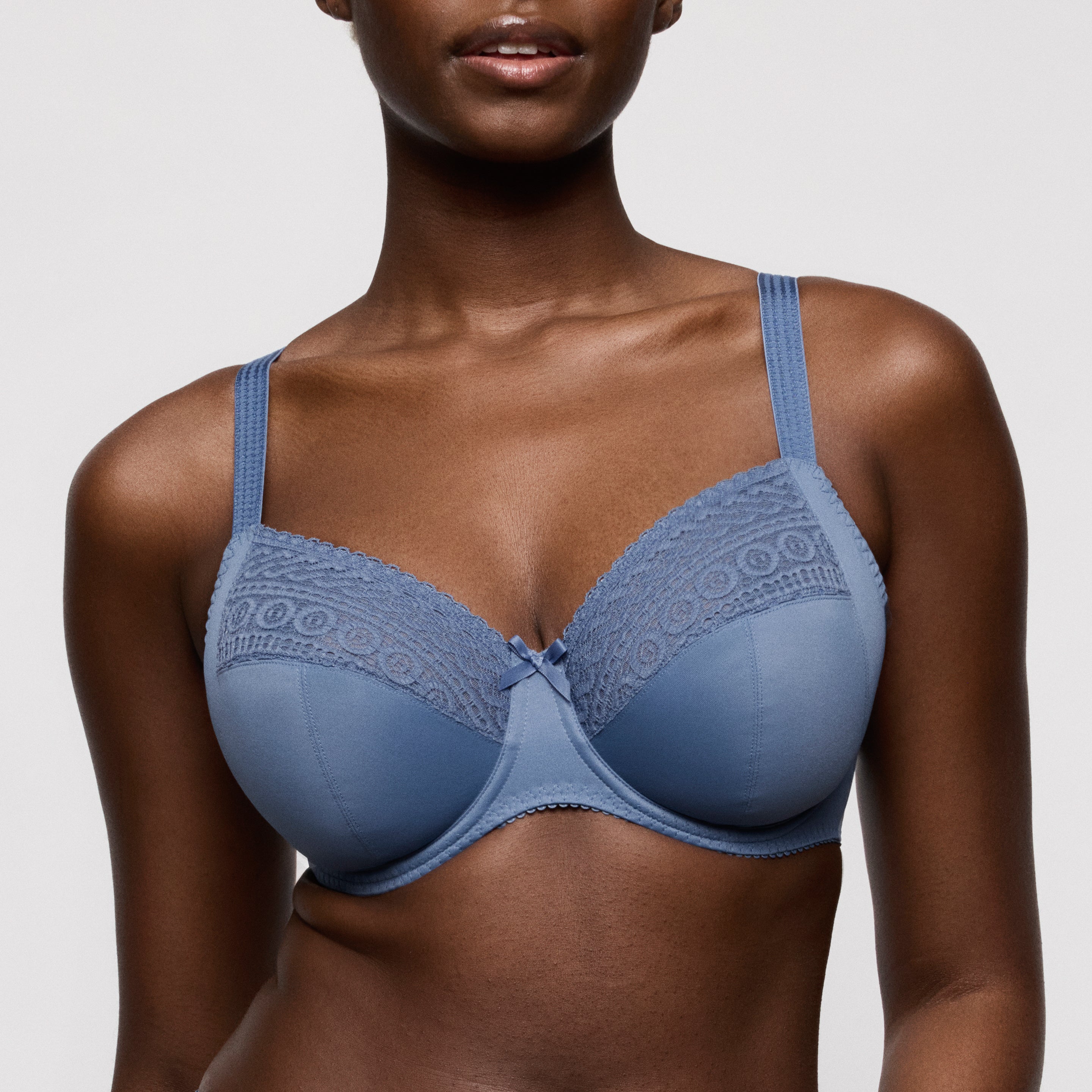 Soutien-gorge emboitant bonnet profond - MONTARA - PrimaDonna
