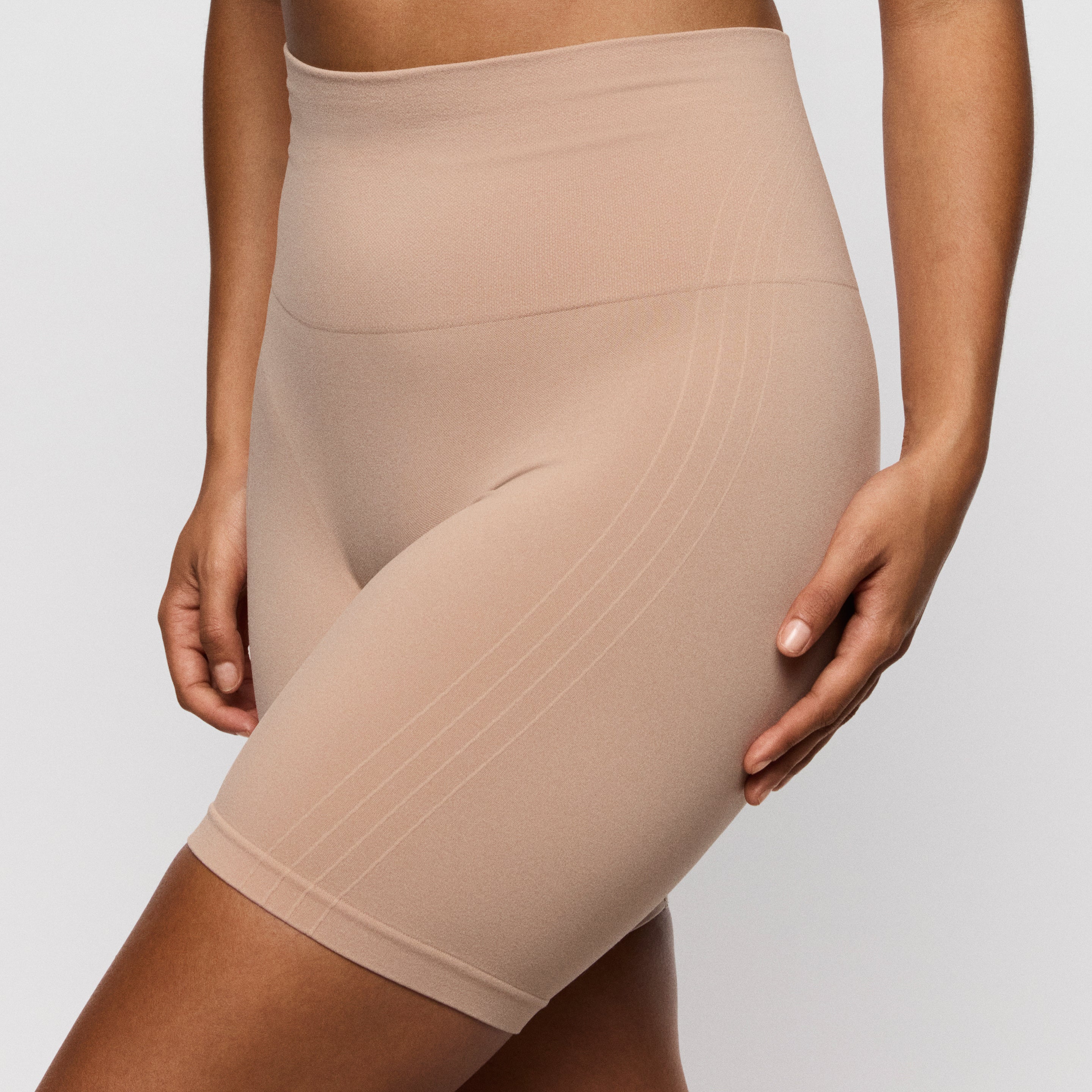 Short anti-frottement gainant - NUDDA - PrimaDonna
