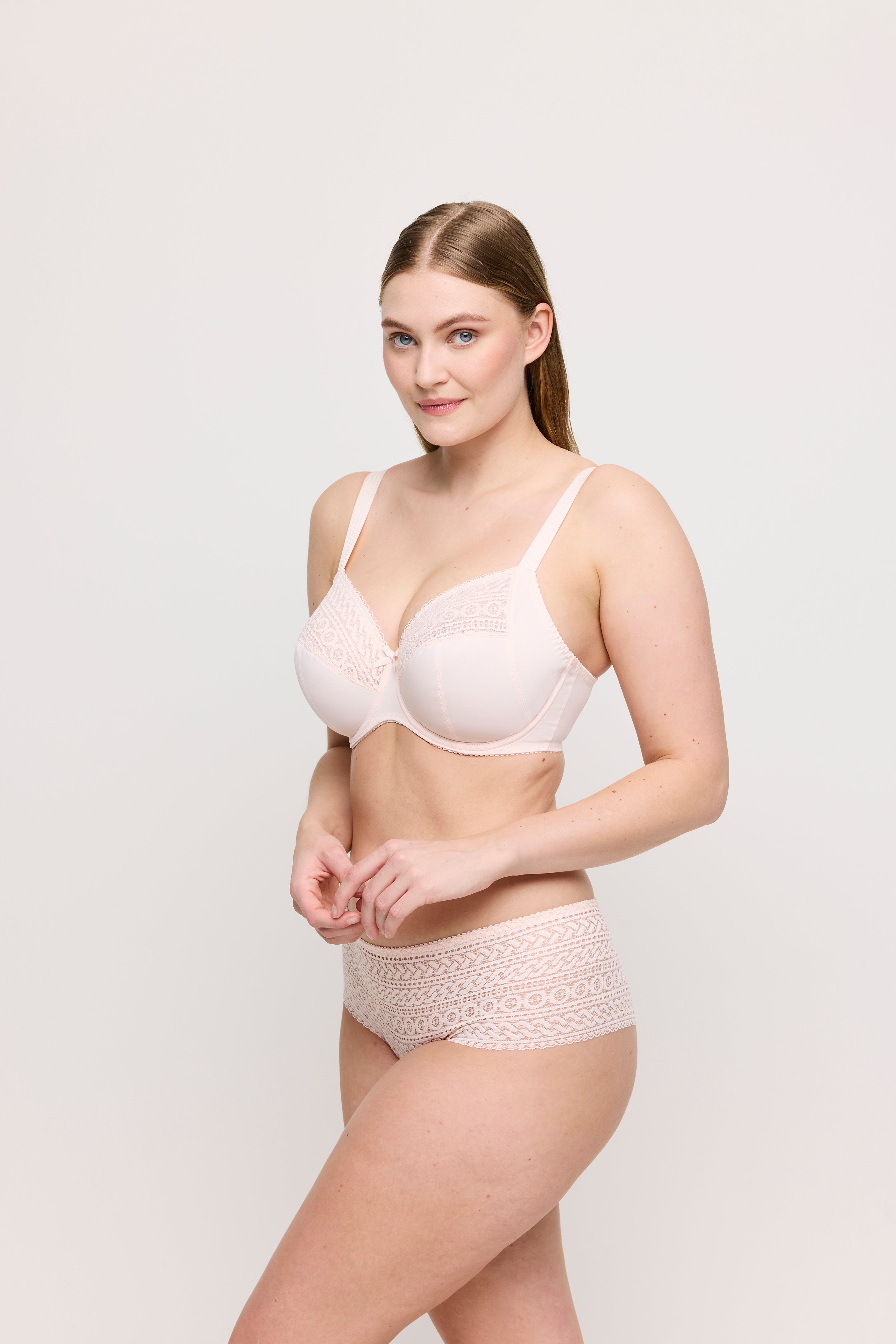 Soutien-gorge emboitant bonnet profond - MONTARA - PrimaDonna