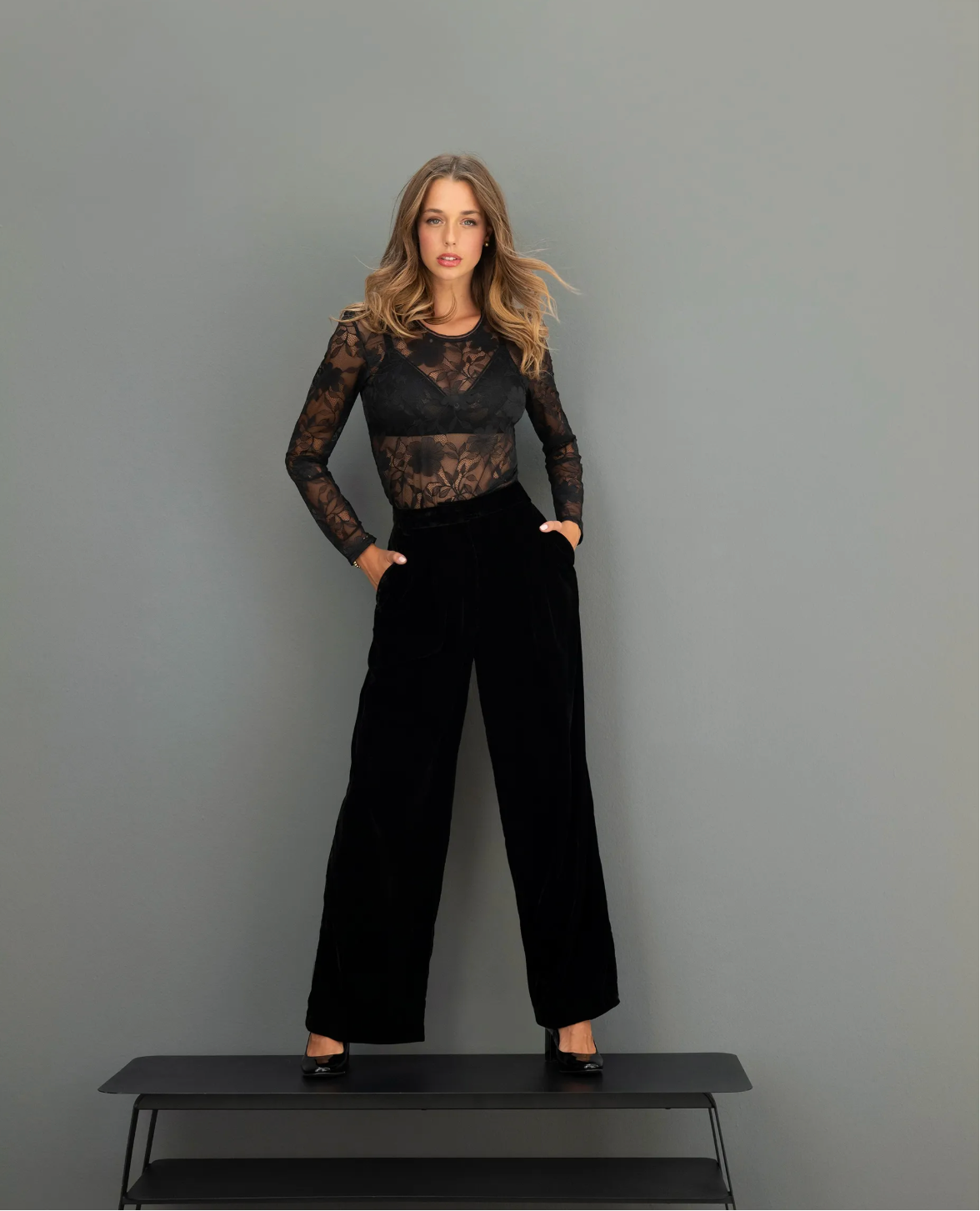 top manche longue dentelle rebelle antigel porte face 